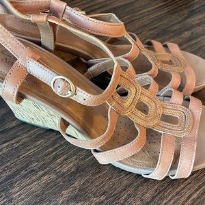 Clarks Wedge Sandals Size 9.5